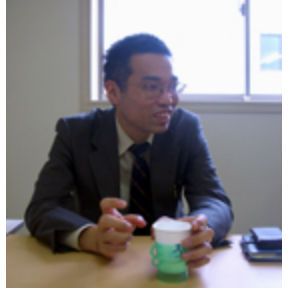 金崎 定男様